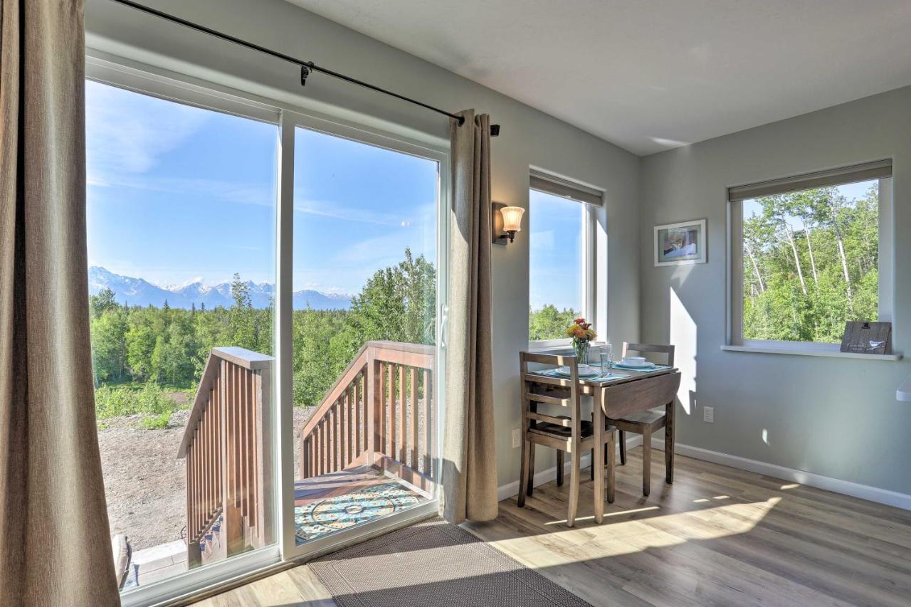 Secluded With Mountain Views! Holiday home