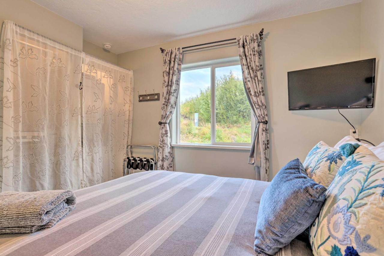 Holiday home Secluded With Mountain Views!