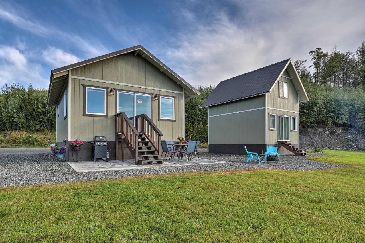 Secluded With Mountain Views! Palmer
